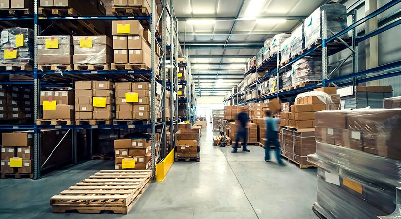 هزینه انبارداری در گمرک | شرکت ترخیص کالا آریاناجم