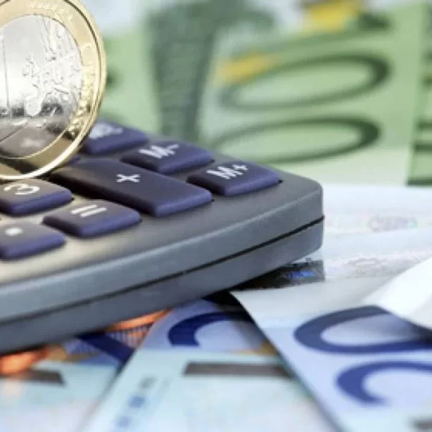 چگونه تعرفه و هزینه گمرکی واردات کالا را محاسبه کنیم؟